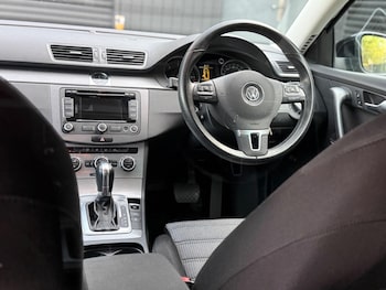 Used Volkswagen Passat 2012 for sale - 79396526: Photo
