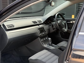 Used Volkswagen Passat 2012 for sale - 79396526: Photo