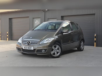 Used Mercedes-Benz A-Class 2011 for sale - 79425896: Photo