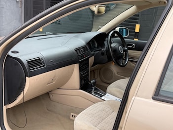 Used Volkswagen Bora 2001 for sale - 79236292: Photo