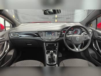 Used Vauxhall Astra 2018 for sale - 79475268: Photo
