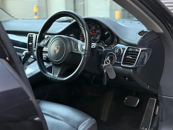 Used Porsche Panamera 2012 for sale - 79236332: Photo