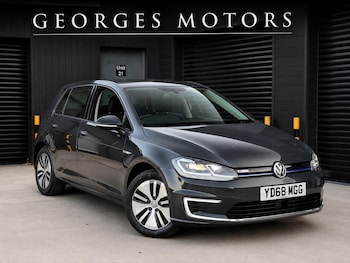 Used Volkswagen Golf 2019 for sale - 79553006: Photo