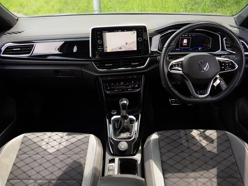 Used Volkswagen T-Roc 2022 for sale - 76116248: Photo 2