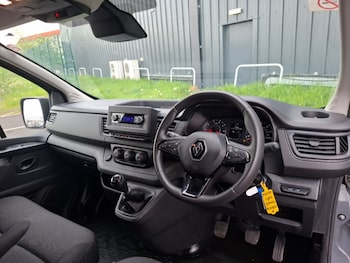 Used Renault Trafic 2023 for sale - 78455754: Photo