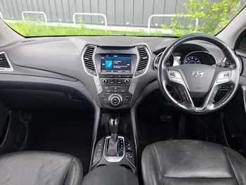 Used Hyundai Santa Fe 2017 for sale - 78527185: Photo