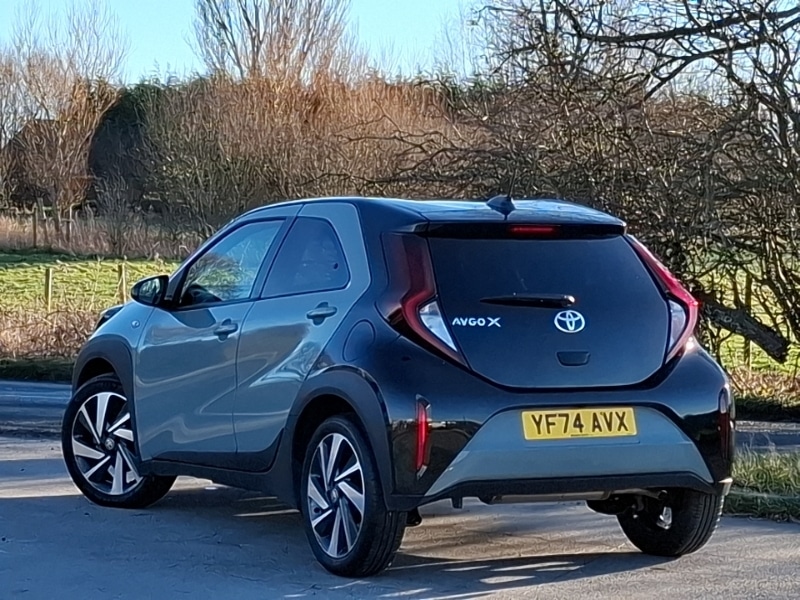 Used Toyota Aygo X 2024 for sale - 77105473: Photo 3