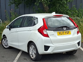Used Honda Jazz 2017 for sale - 79092348: Photo