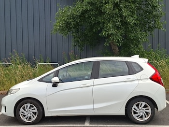 Used Honda Jazz 2017 for sale - 79092348: Photo