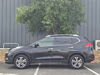 Used Nissan X-Trail 2017 for sale - 79452139: Photo