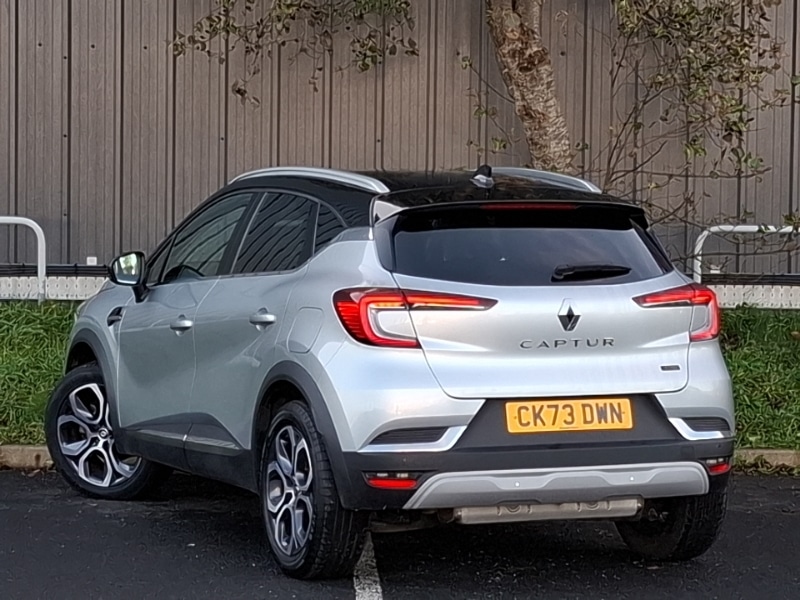 Used Renault Captur 2023 for sale - 76795336: Photo 3