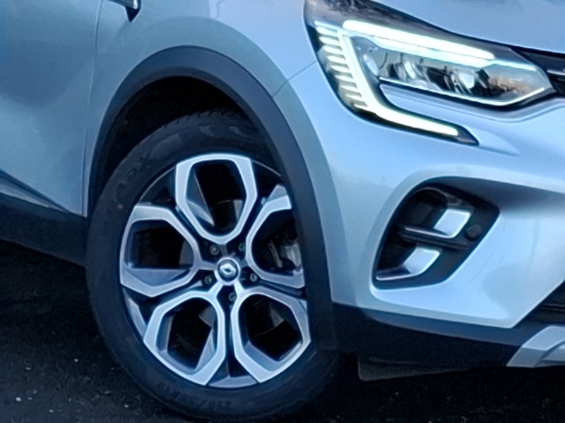 Used Renault Captur 2023 for sale - 76795336: Photo 9