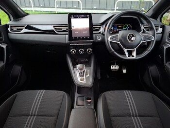 Used Renault Captur 2024 for sale - 76571715: Photo