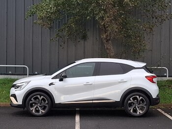 Used Renault Captur 2024 for sale - 76571715: Photo