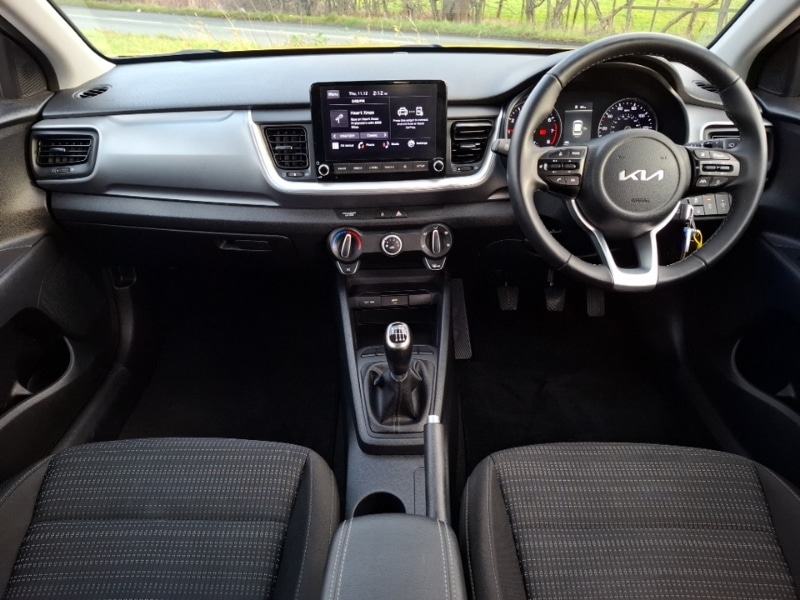 Used Kia Stonic 2022 for sale - 76911797: Photo 2