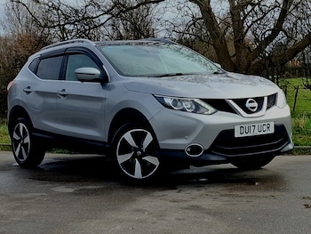 Used Nissan Qashqai 2017 for sale - 77776632: Photo