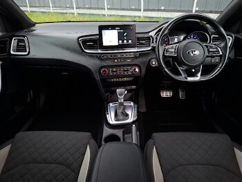 Used Kia Ceed 2019 for sale - 77333634: Photo