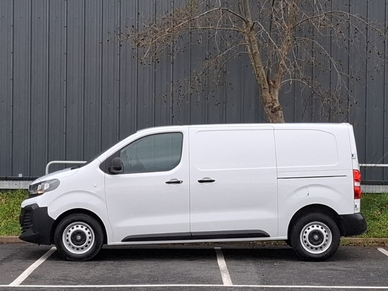 Used Vauxhall Vivaro 2024 for sale - 77405187: Photo 4