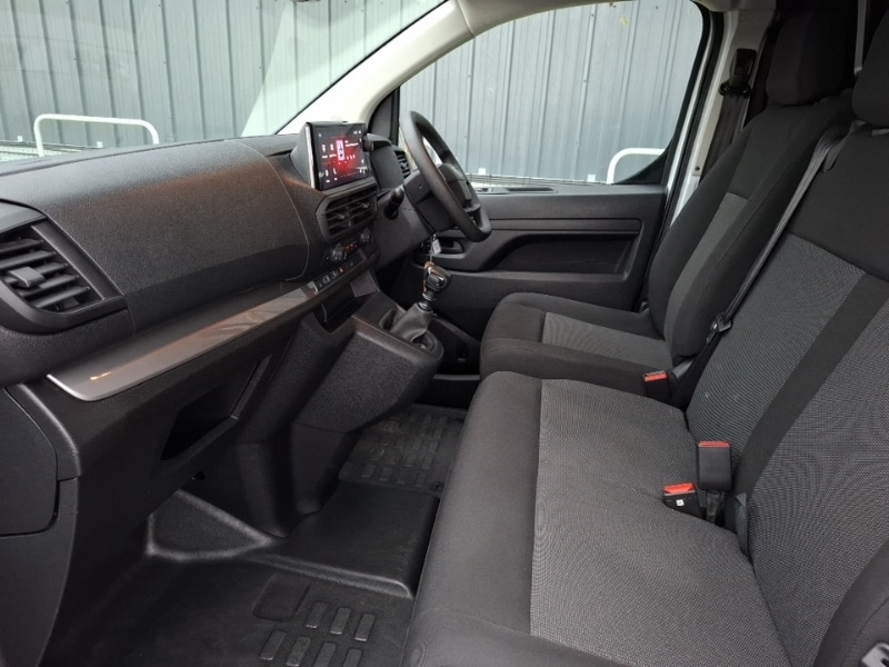 Used Vauxhall Vivaro 2024 for sale - 77405187: Photo 5