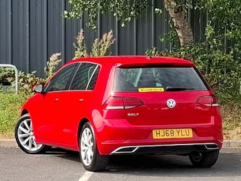 Used Volkswagen Golf 2018 for sale - 75738050: Photo