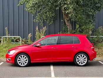 Used Volkswagen Golf 2018 for sale - 75738050: Photo