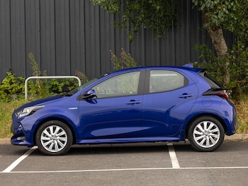 Used Toyota Yaris 2021 for sale - 75542475: Photo