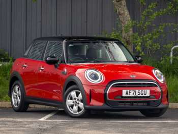 2021 - 1.5 Cooper Classic 5dr [Nav Pack]