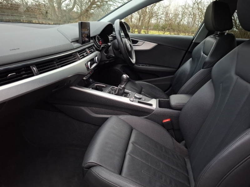 Used Audi A4 2018 for sale - 77304139: Photo 5