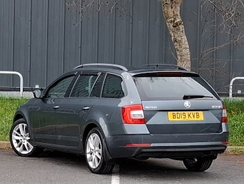 Used Skoda Octavia 2019 for sale - 78274421: Photo