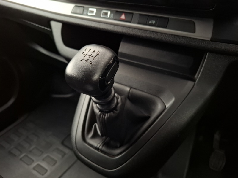 Used Vauxhall Vivaro 2024 for sale - 77933173: Photo 14