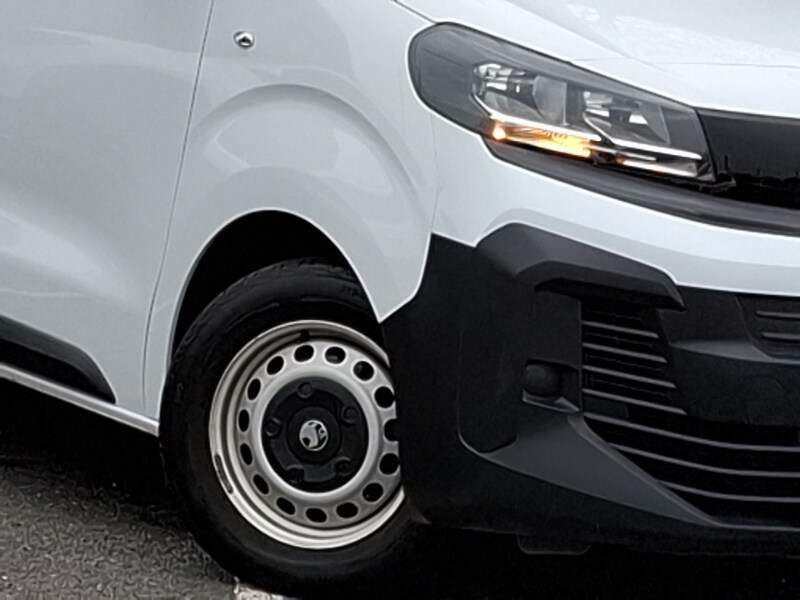 Used Vauxhall Vivaro 2024 for sale - 77933173: Photo 9