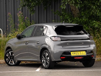 Used Peugeot 208 2025 for sale - 79086933: Photo