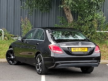 Used Mercedes-Benz C-Class 2015 for sale - 75722803: Photo