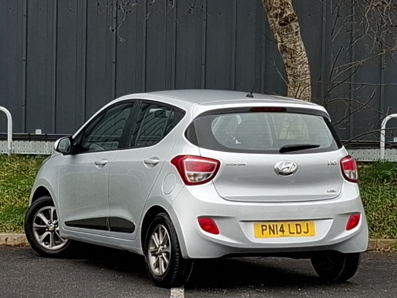 Used Hyundai i10 2014 for sale - 77433105: Photo 3