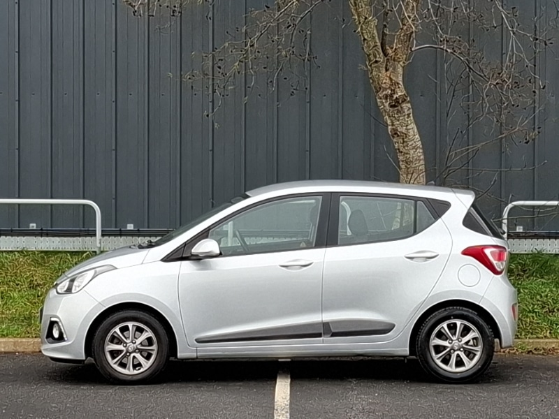 Used Hyundai i10 2014 for sale - 77433105: Photo 4