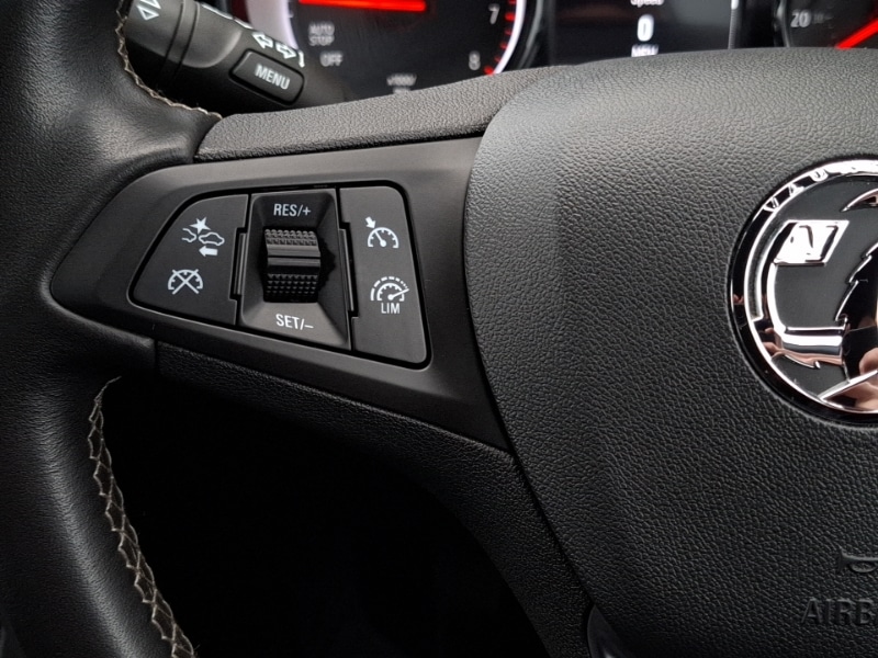 Used Vauxhall Astra 2019 for sale - 77235031: Photo 10