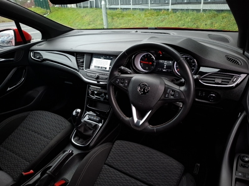 Used Vauxhall Astra 2019 for sale - 77235031: Photo 2