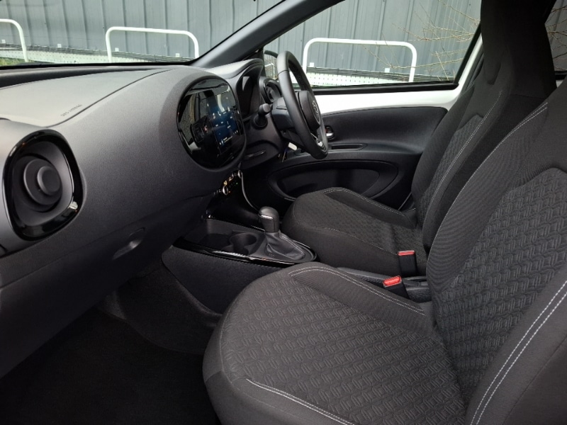 Used Toyota Aygo X 2024 for sale - 77694792: Photo 5