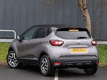 Used Renault Captur 2019 for sale - 77548885: Photo