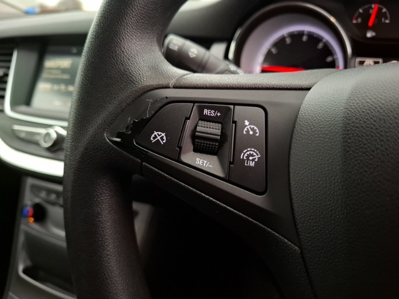 Used Vauxhall Astra 2016 for sale - 77265144: Photo 17