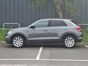 Used Volkswagen T-Roc 2020 for sale - 78300828: Photo