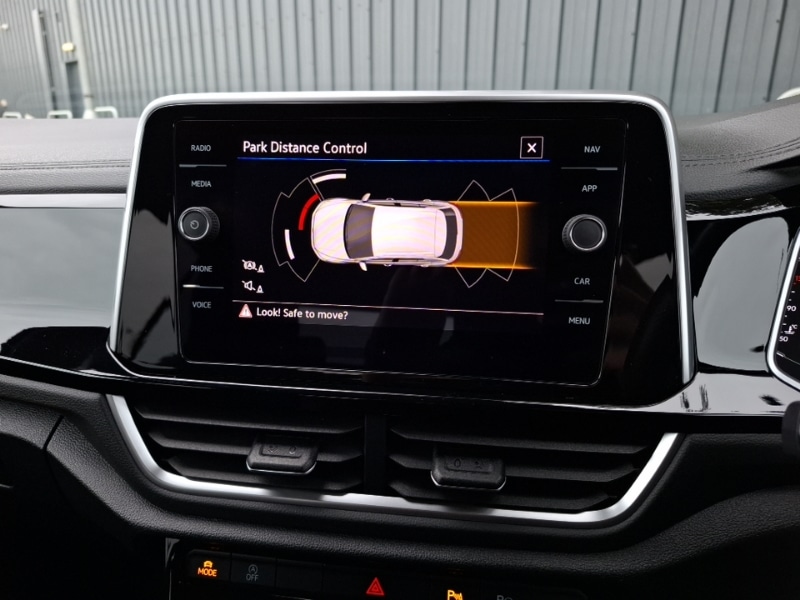 Used Volkswagen T-Roc 2022 for sale - 76183608: Photo 10