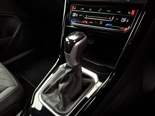 Used Volkswagen T-Roc 2022 for sale - 76183608: Photo 14
