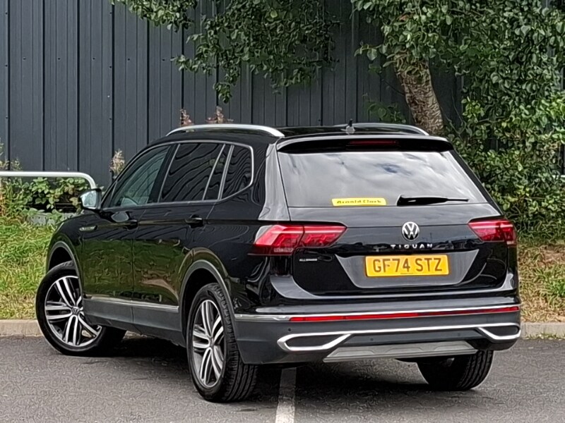 Used Volkswagen Tiguan Allspace 2024 for sale - 76249815: Photo 3