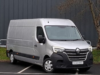 Renault Master feature image