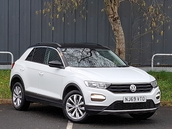 Volkswagen T-Roc feature image