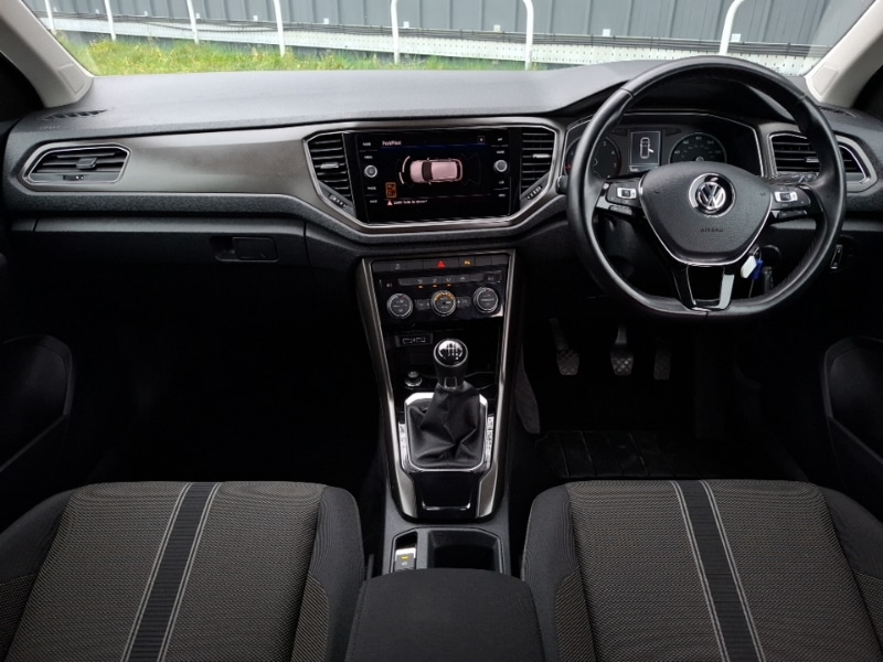 Used Volkswagen T-Roc 2019 for sale - 77939115: Photo 2