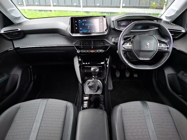 Used Peugeot 208 2021 for sale - 76213174: Photo 2
