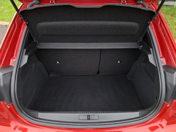 Used Peugeot 208 2021 for sale - 76213174: Photo 8