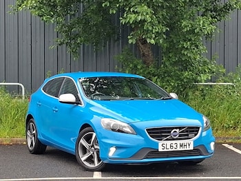 Used Volvo V40 2013 for sale - 78928449: Photo